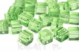 Koraliki szklane kostki zielone pastelowe 0,6cm 15szt -KS47a