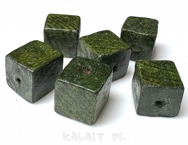 Koraliki drewniane - kostki - 1,4x1,4cm - 6szt. - D72